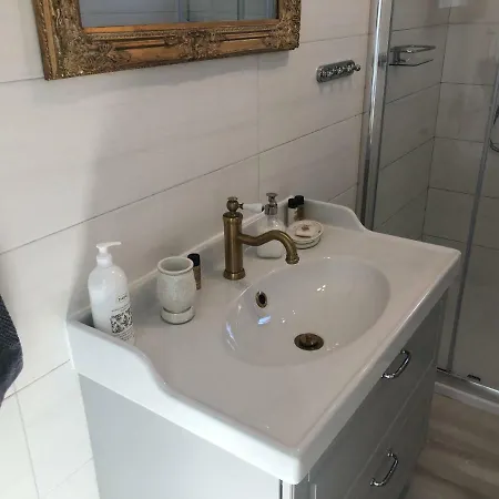 아파트 Sweet With Free Private Parking