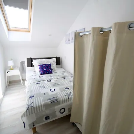 Sweet With Free Private Parking Apartament Pula