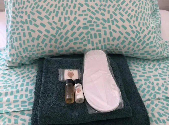 Lägenhet Sweet With Free Private Parking