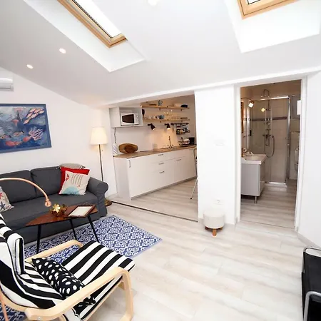 Apartamento Sweet With Free Private Parking